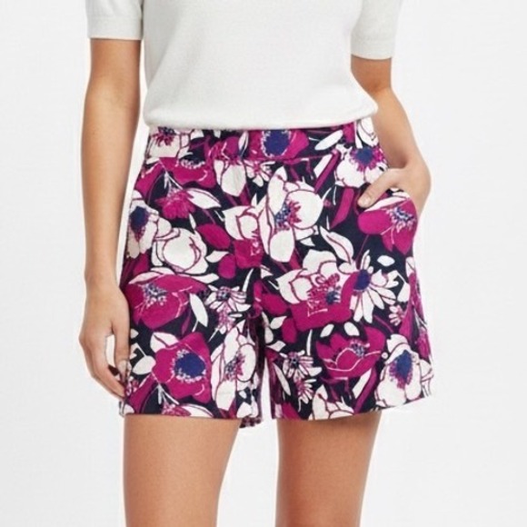 Talbots Pants - Talbots NWT Floral Cotton Stretch Shorts 16 Tropical Coconutgirl Pink Navy
